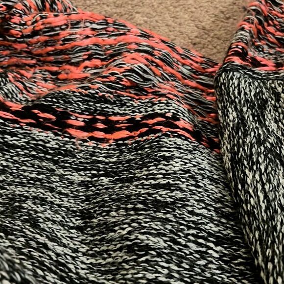 12th street by Cynthia Vincent cardigan small - Picture 9 of 9